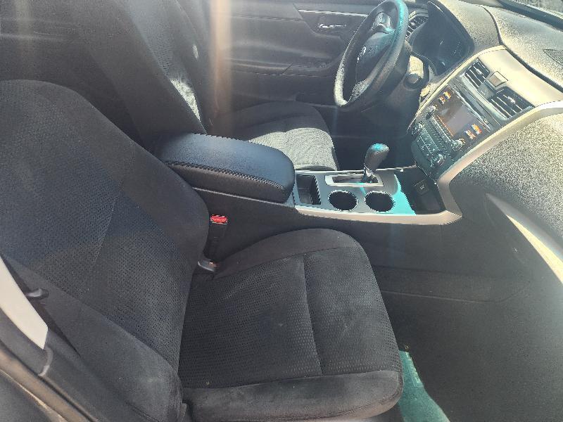 Nissan Altima 2.5 SV 2015