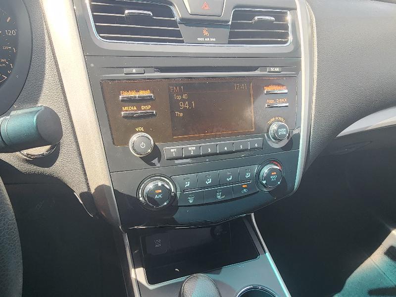 Nissan Altima 2.5 SV 2015
