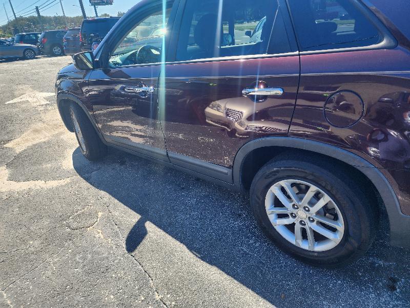 Kia Sorento LX 2WD 2014