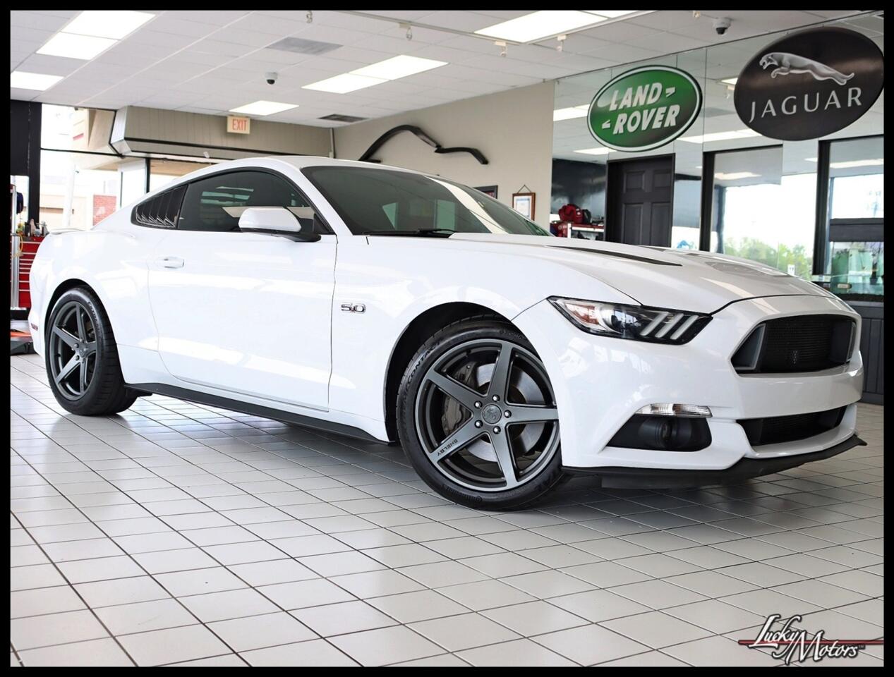 Ford Mustang GT Premium Coupe 2016