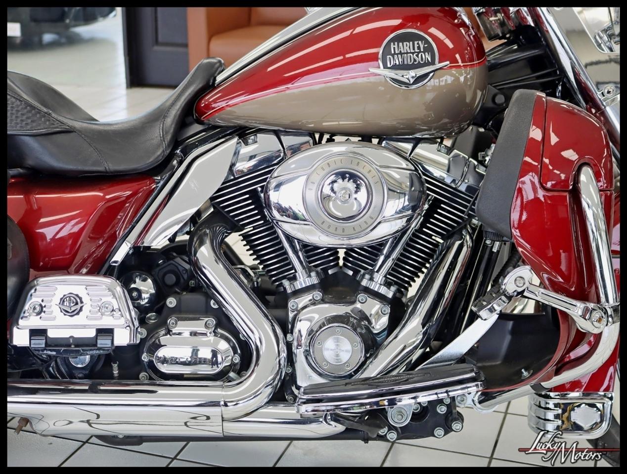 Harley-Davidson FLHRC  2009