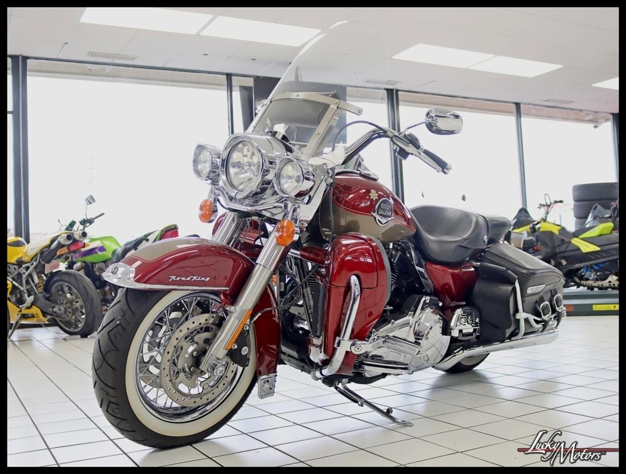 Harley-Davidson FLHRC  2009