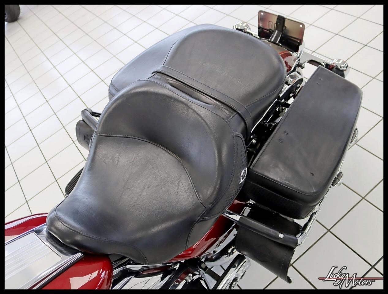 Harley-Davidson FLHRC  2009