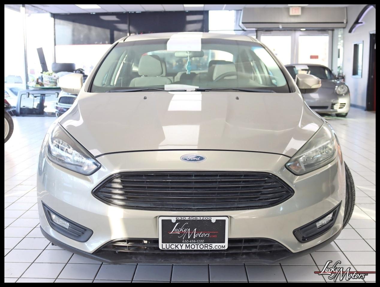 Ford Focus SE Sedan 2016