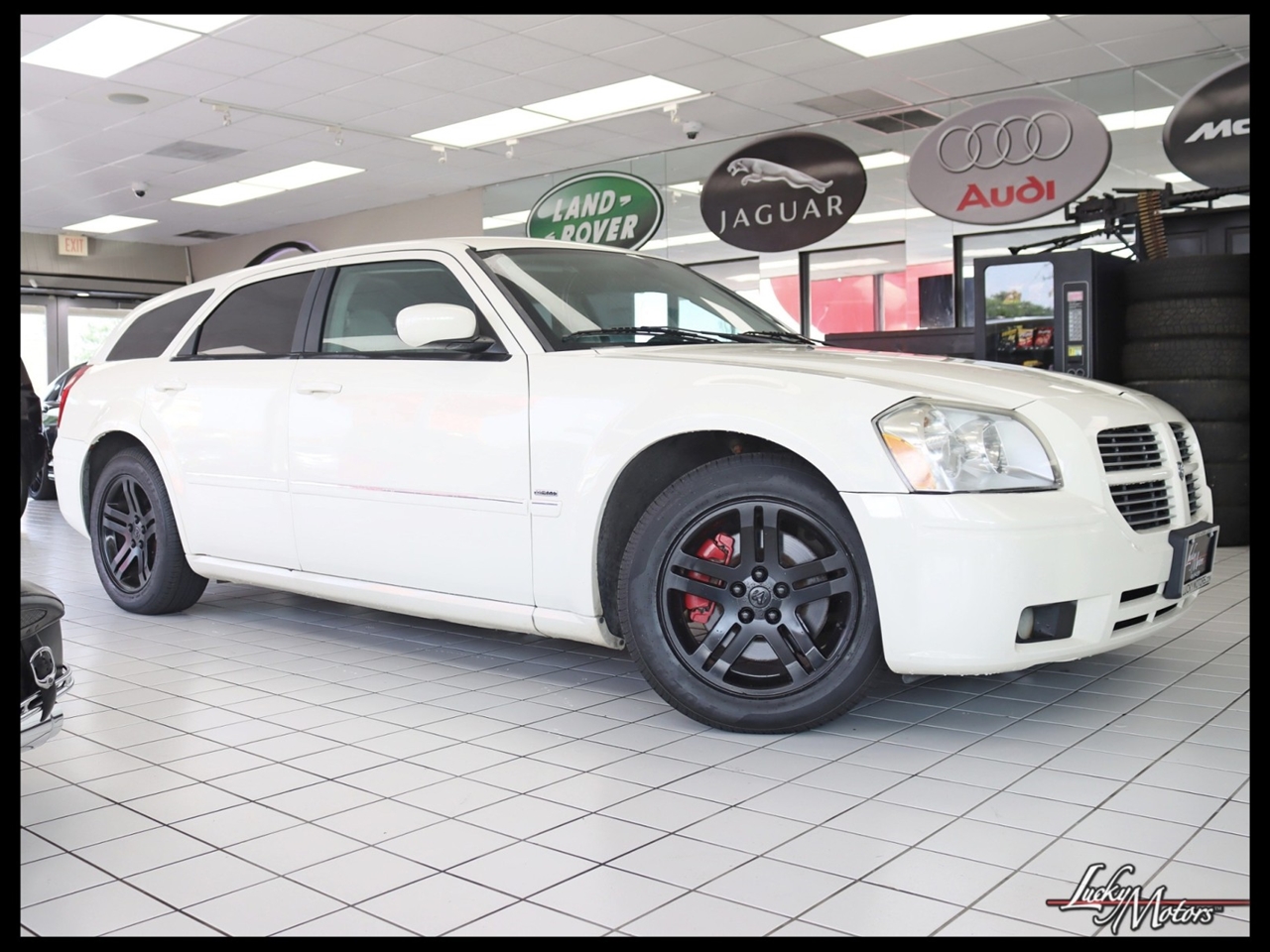 2005 Dodge Magnum RT