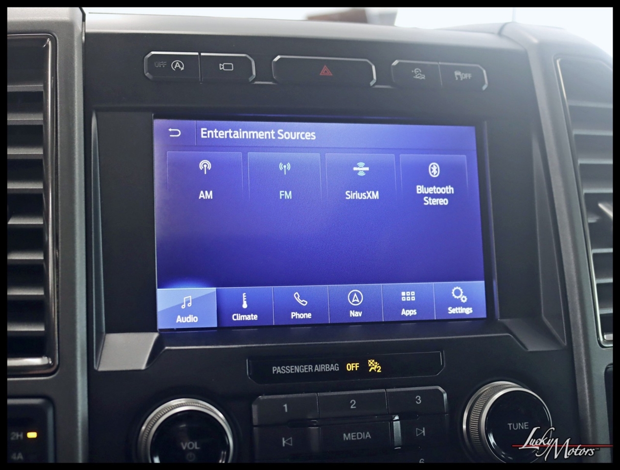 Ford F-150 Raptor SuperCrew 4WD 2019 Ford F-150 Raptor SuperCrew 4WD 2019