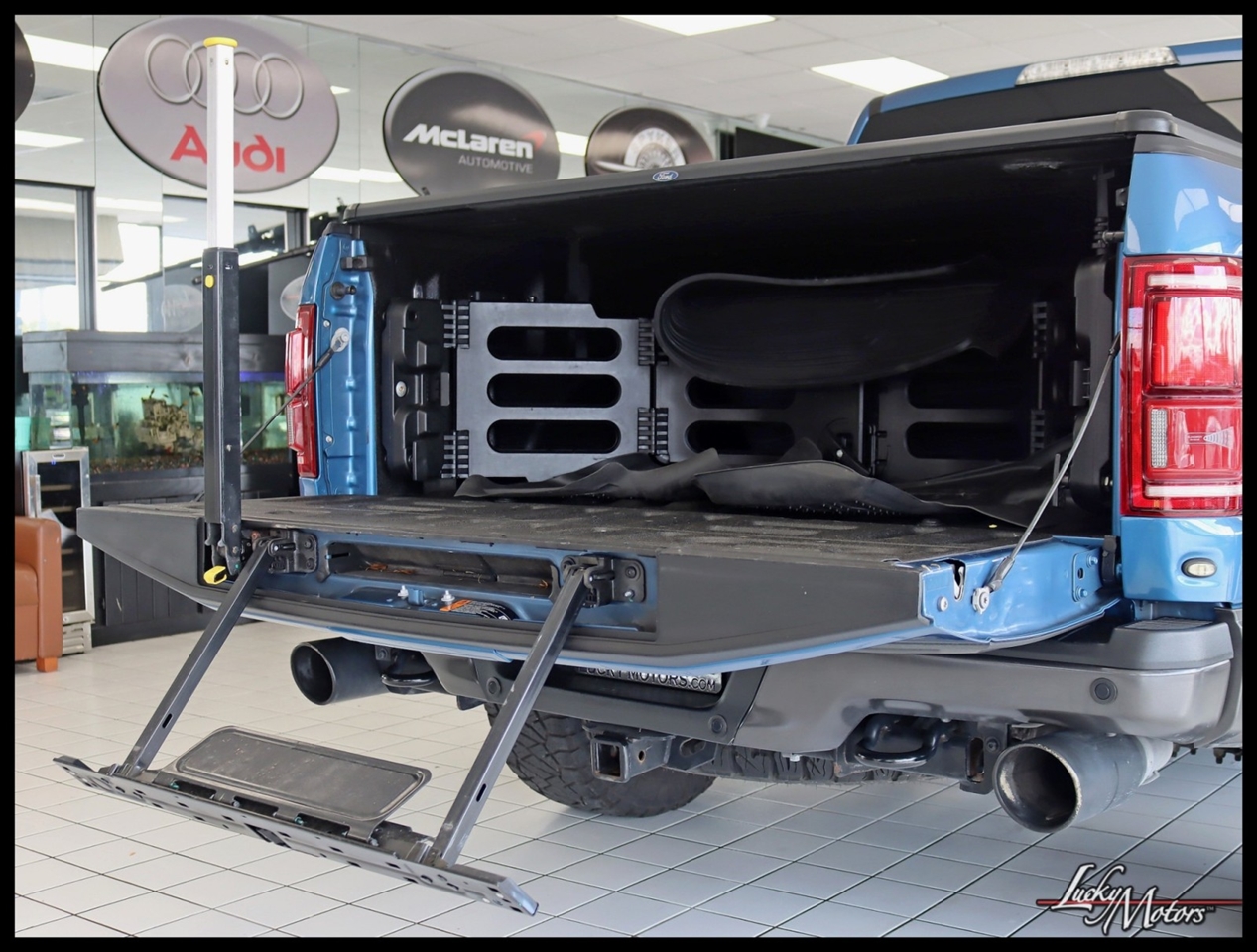 Ford F-150 Raptor SuperCrew 4WD 2019 Ford F-150 Raptor SuperCrew 4WD 2019