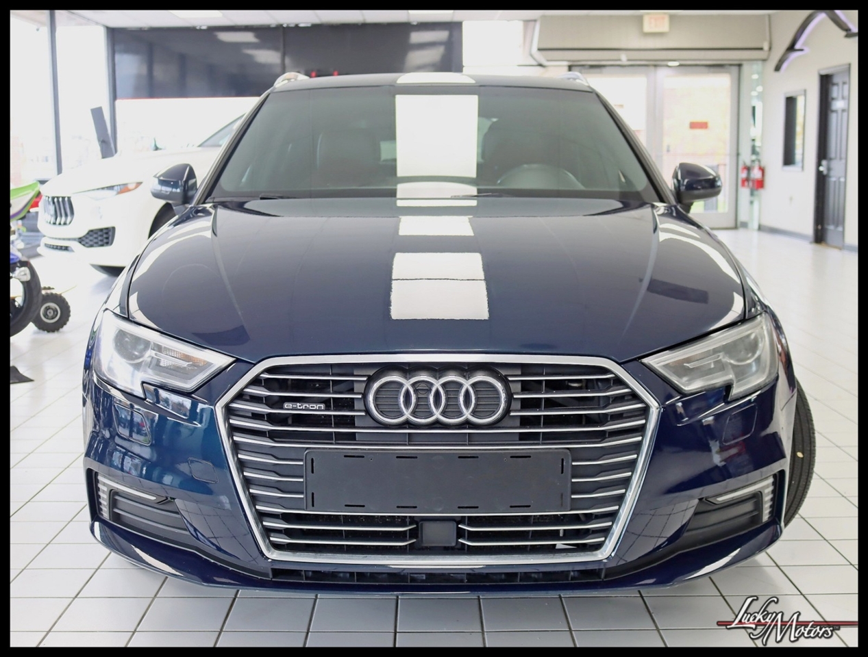 Audi A3 e-tron Premium 2018 Audi A3 e-tron Premium 2018