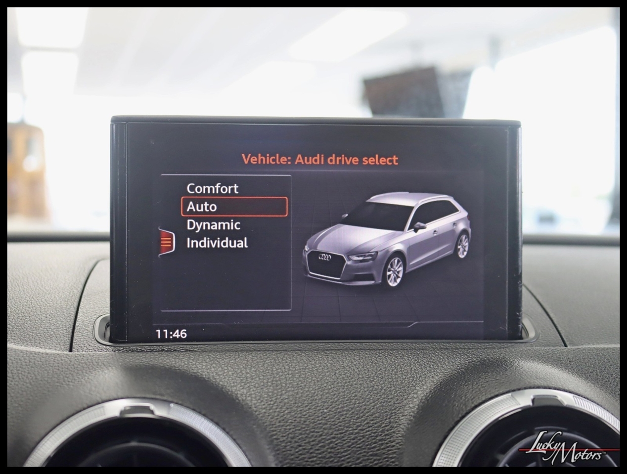 Audi A3 e-tron Premium 2018 Audi A3 e-tron Premium 2018