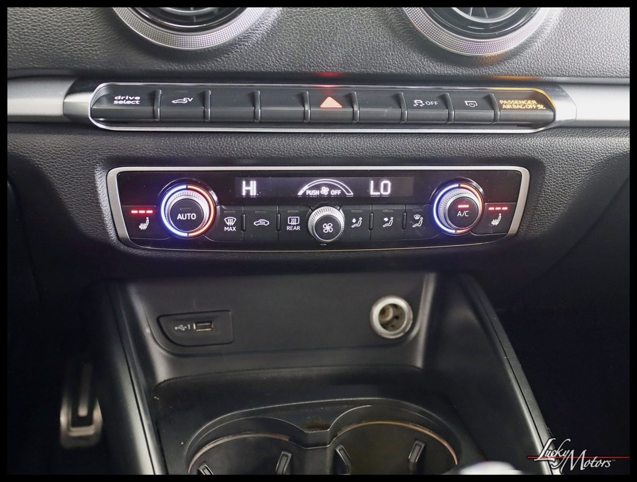 Audi A3 e-tron Premium 2018 Audi A3 e-tron Premium 2018