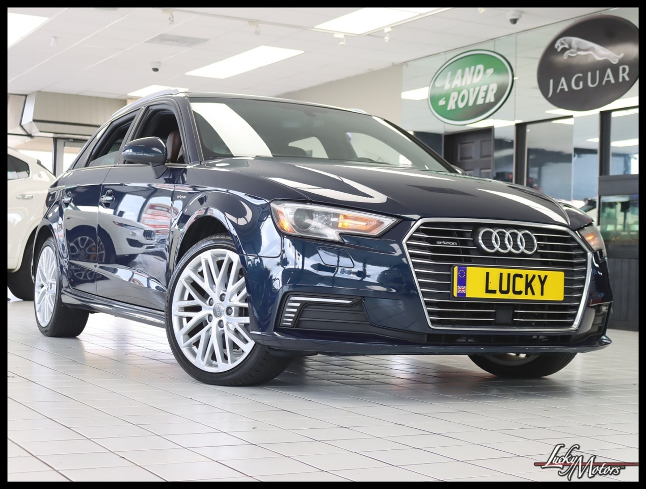 Audi A3 e-tron Premium 2018 Audi A3 e-tron Premium 2018