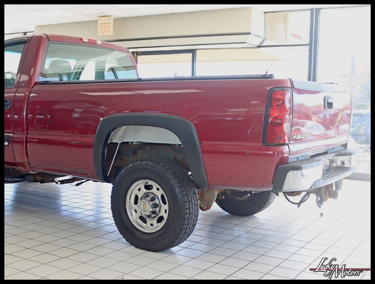 Chevrolet Silverado 2500HD LS Long Bed 4WD 2004 Chevrolet Silverado 2500HD LS Long Bed 4WD 2004