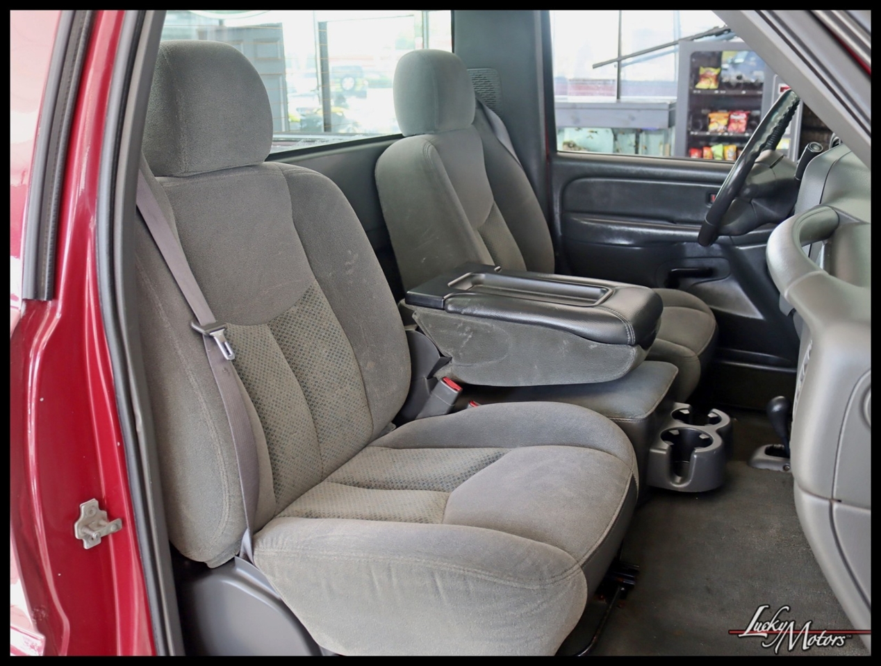 Chevrolet Silverado 2500HD LS Long Bed 4WD 2004 Chevrolet Silverado 2500HD LS Long Bed 4WD 2004