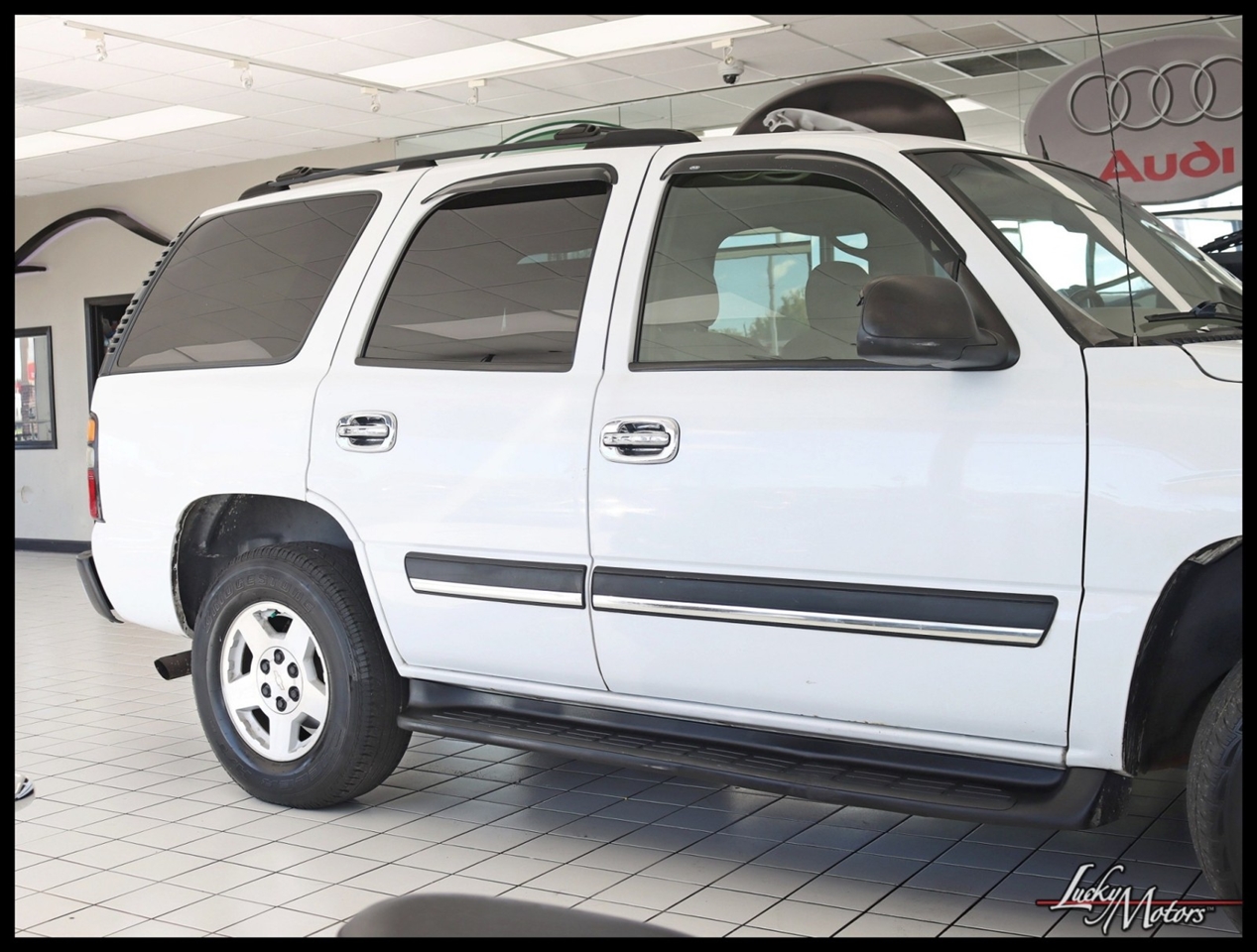 Chevrolet Tahoe 4WD 2004 Chevrolet Tahoe 4WD 2004