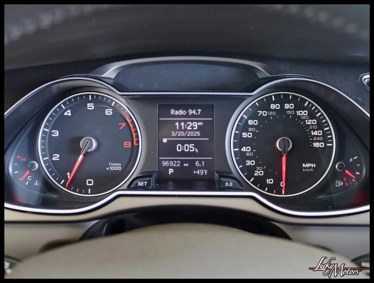 Audi A4 2.0 T Sedan FrontTrak Multitronic 2013