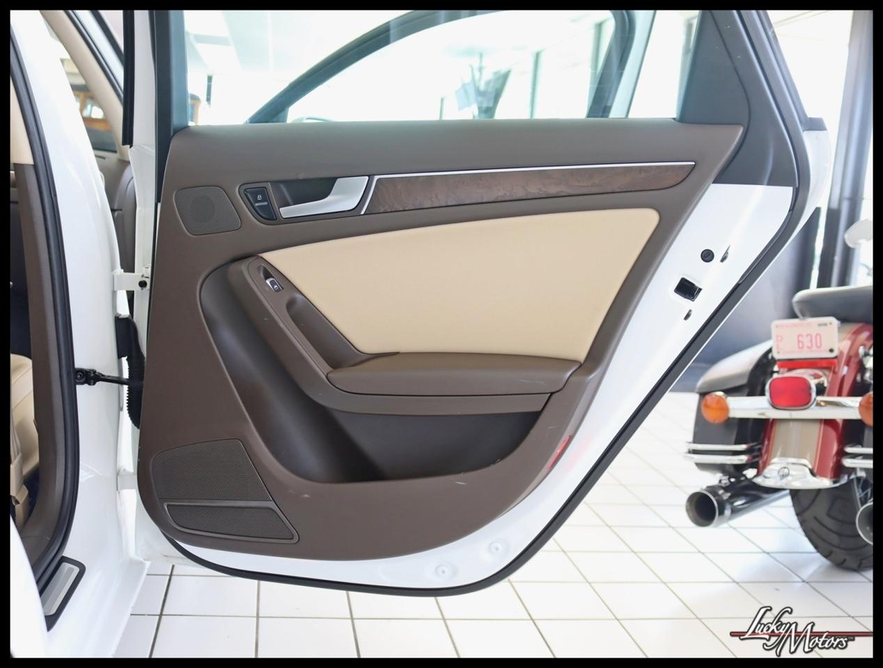 Audi A4 2.0 T Sedan FrontTrak Multitronic 2013