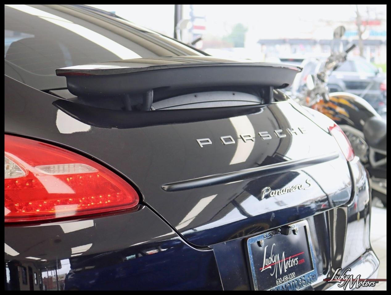 Porsche Panamera 4dr HB S 2013