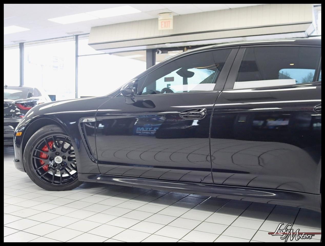 Porsche Panamera 4dr HB S 2013