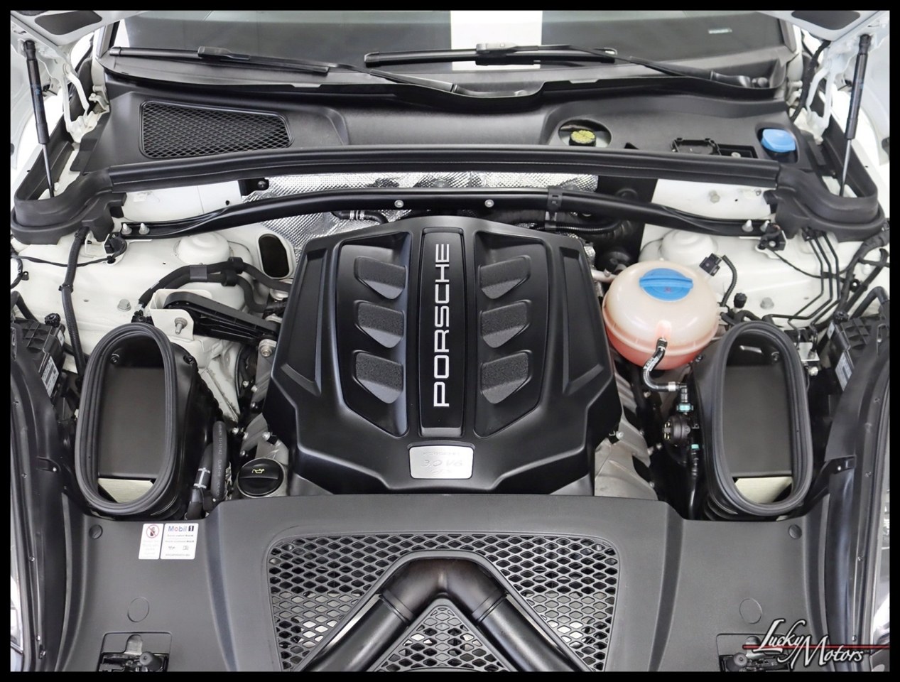 Porsche Macan GTS 2018