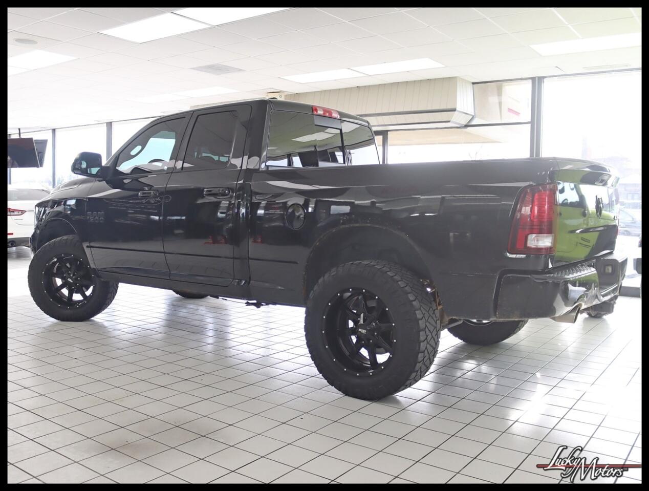 RAM 1500 Sport Quad Cab 4WD 2017