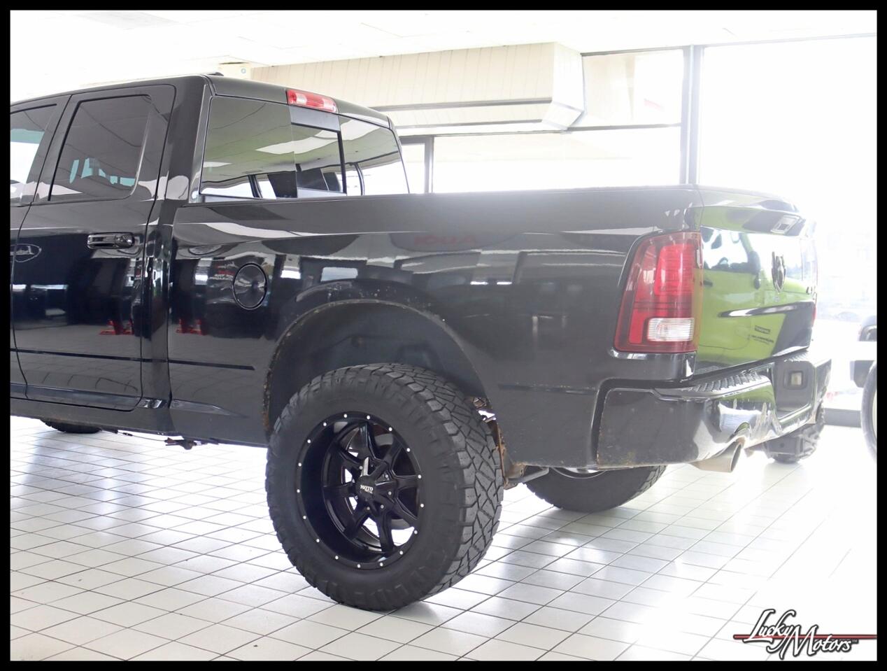 RAM 1500 Sport Quad Cab 4WD 2017