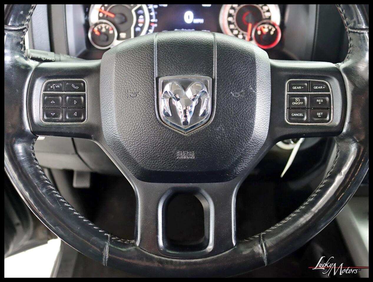 RAM 1500 Sport Quad Cab 4WD 2017