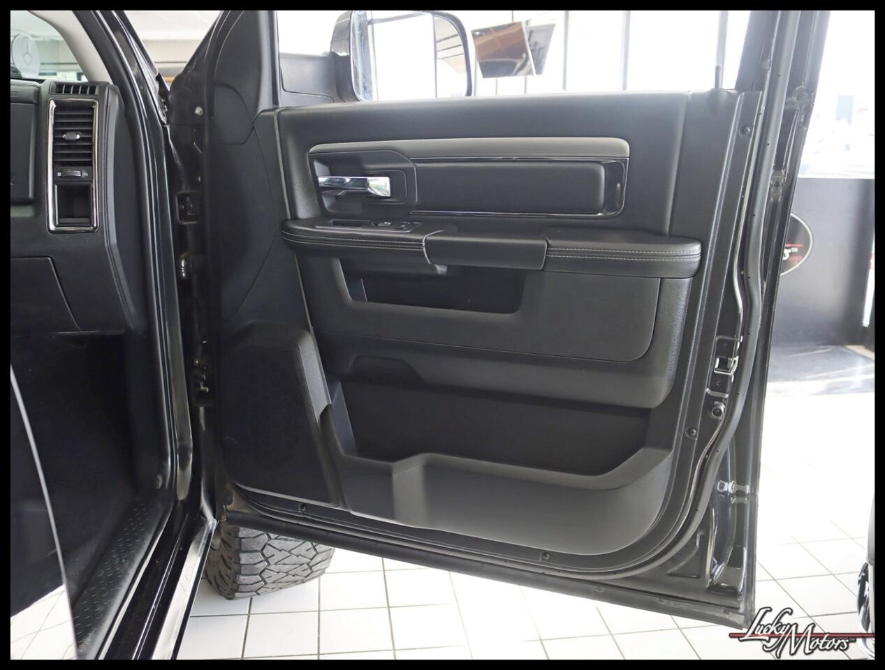 RAM 1500 Sport Quad Cab 4WD 2017