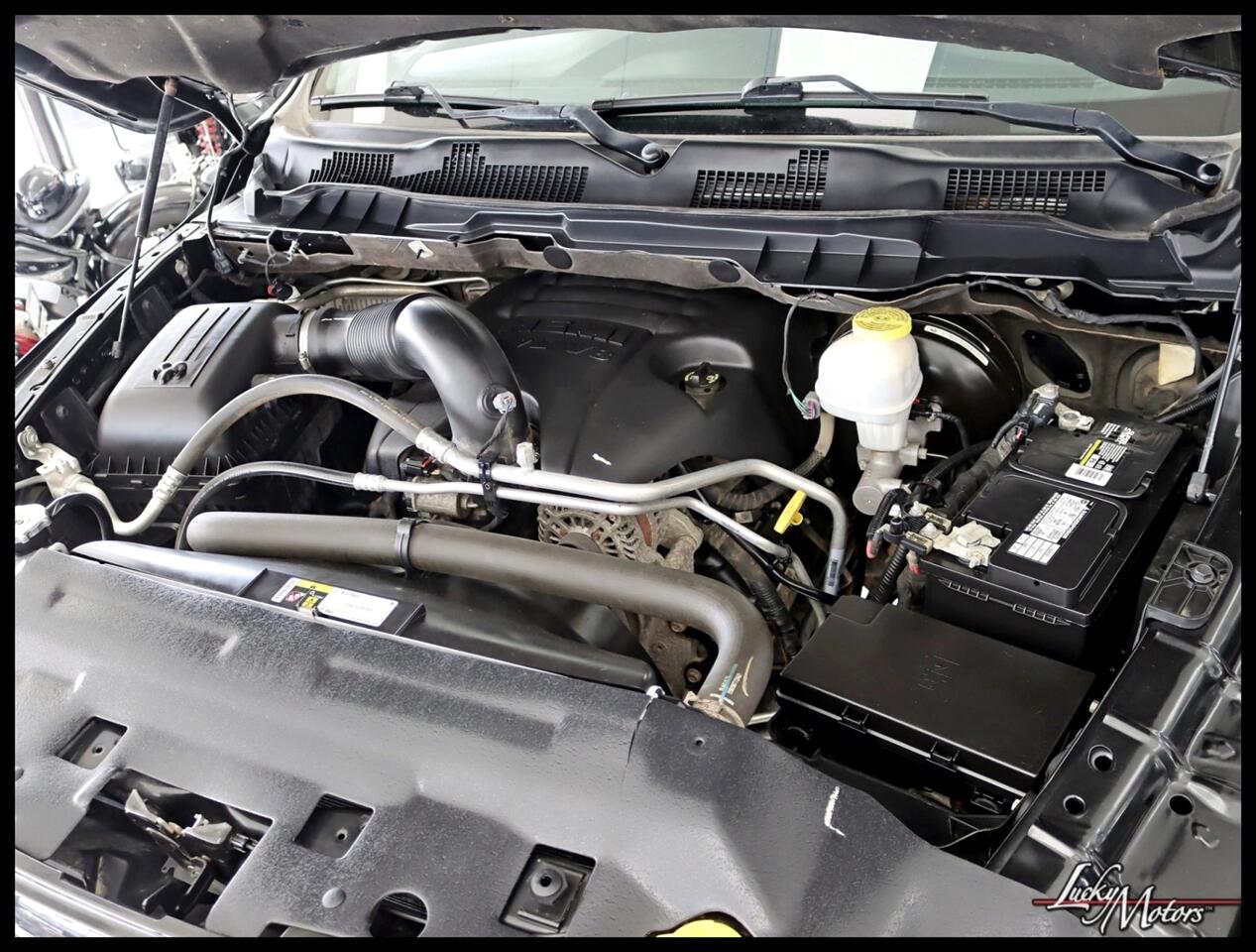 RAM 1500 Sport Quad Cab 4WD 2017