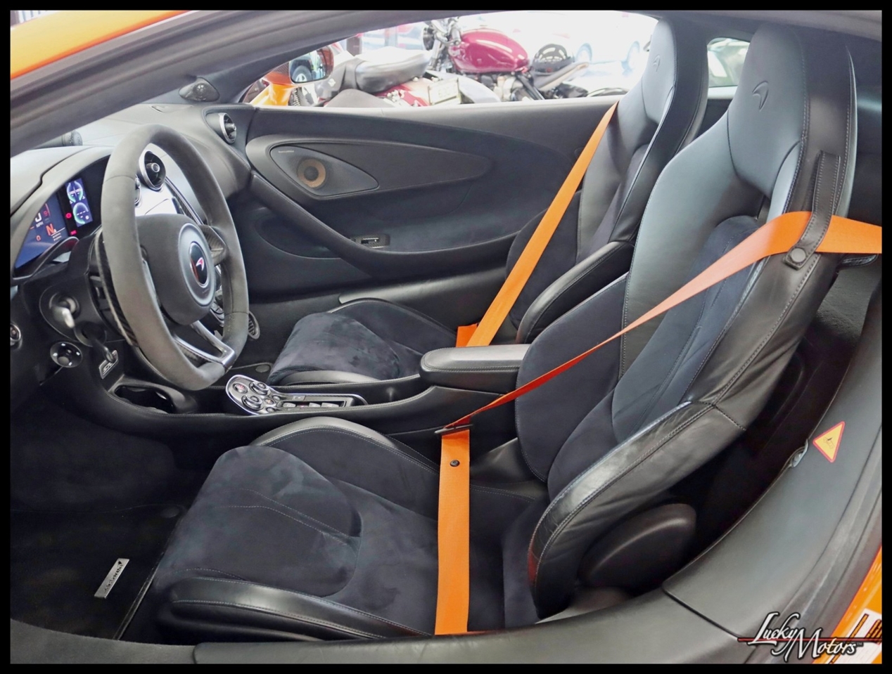 McLaren 570s Base 2016