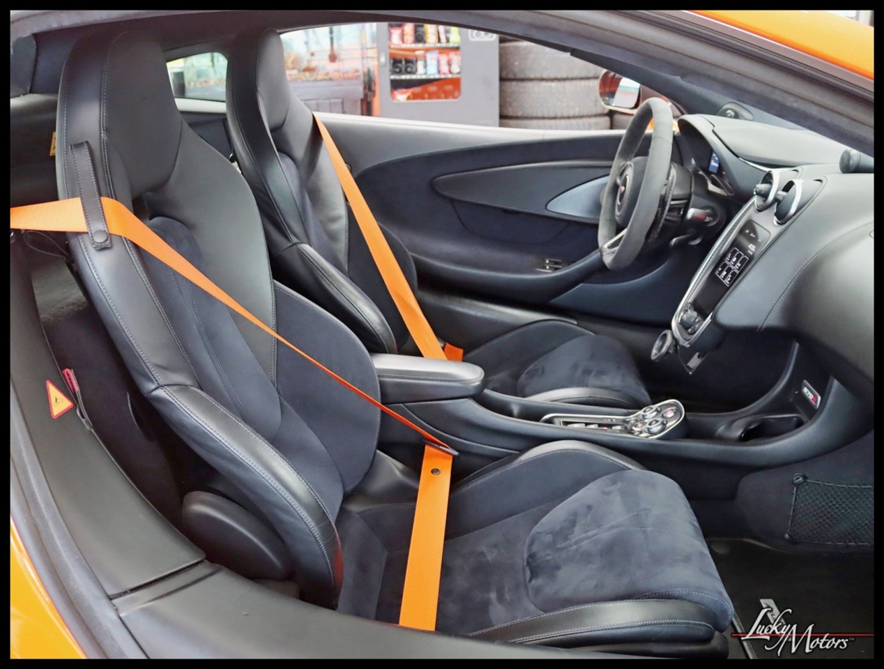 McLaren 570s Base 2016