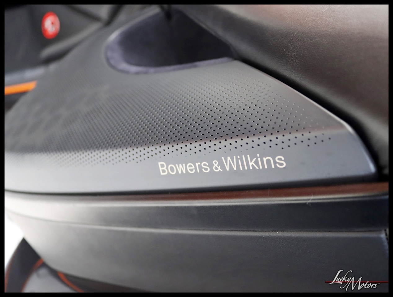 McLaren 570s Base 2016