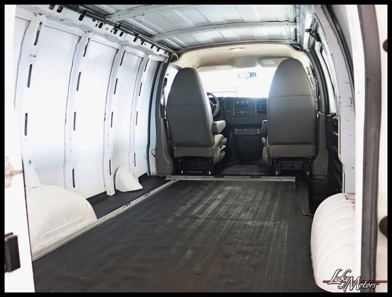 Chevrolet Express 1500 Cargo 2014