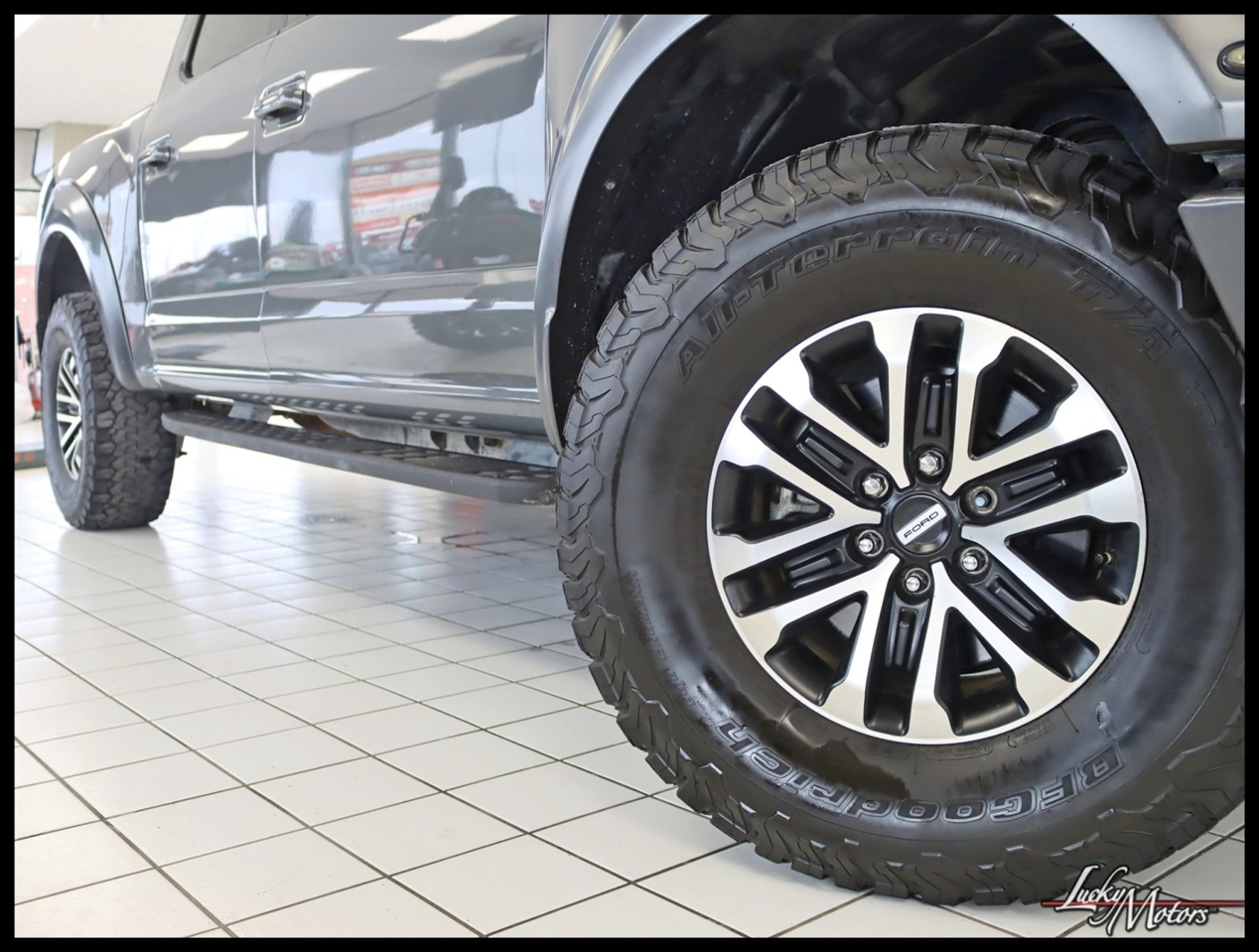 Ford F-150 Raptor SuperCrew 4WD 2018