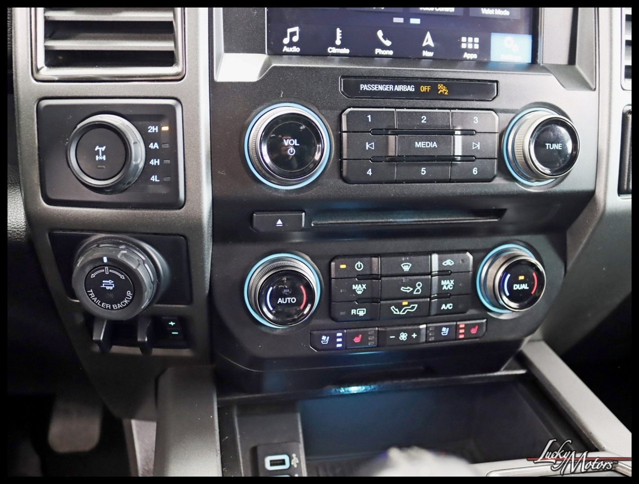 Ford F-150 Raptor SuperCrew 4WD 2018