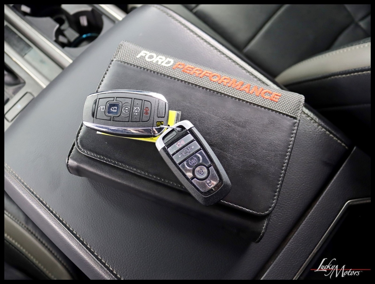 Ford F-150 Raptor SuperCrew 4WD 2018