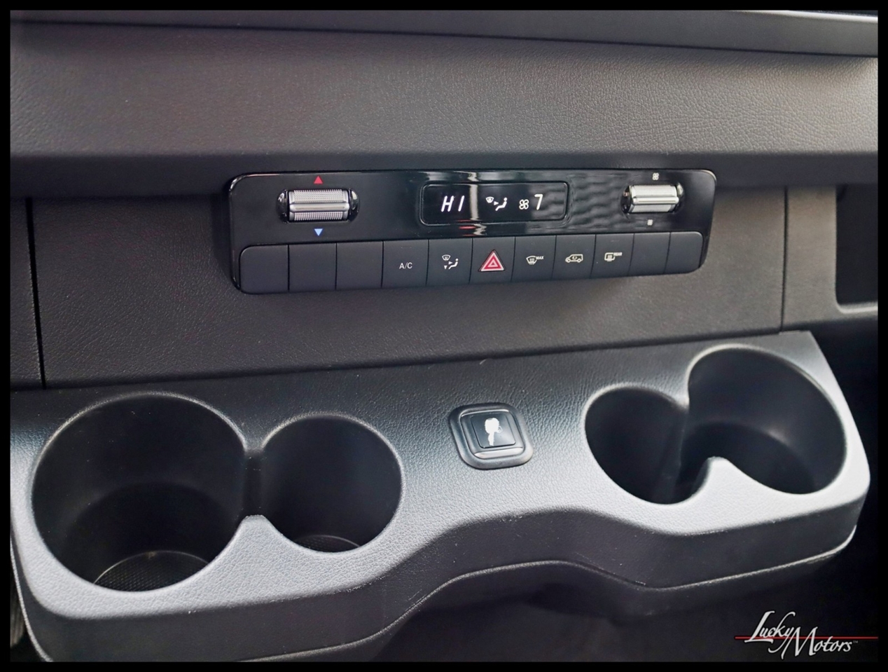 Mercedes-Benz Sprinter 3500 XD 170-in. WB 2020