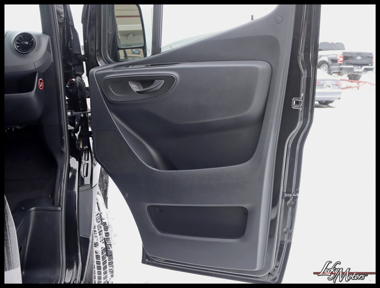 Mercedes-Benz Sprinter 3500 XD 170-in. WB 2020