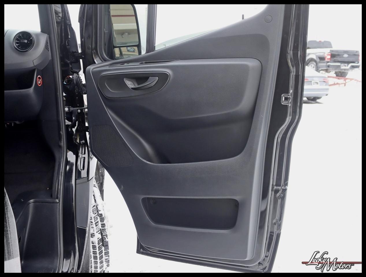 Mercedes-Benz Sprinter 3500 XD 170-in. WB 2020