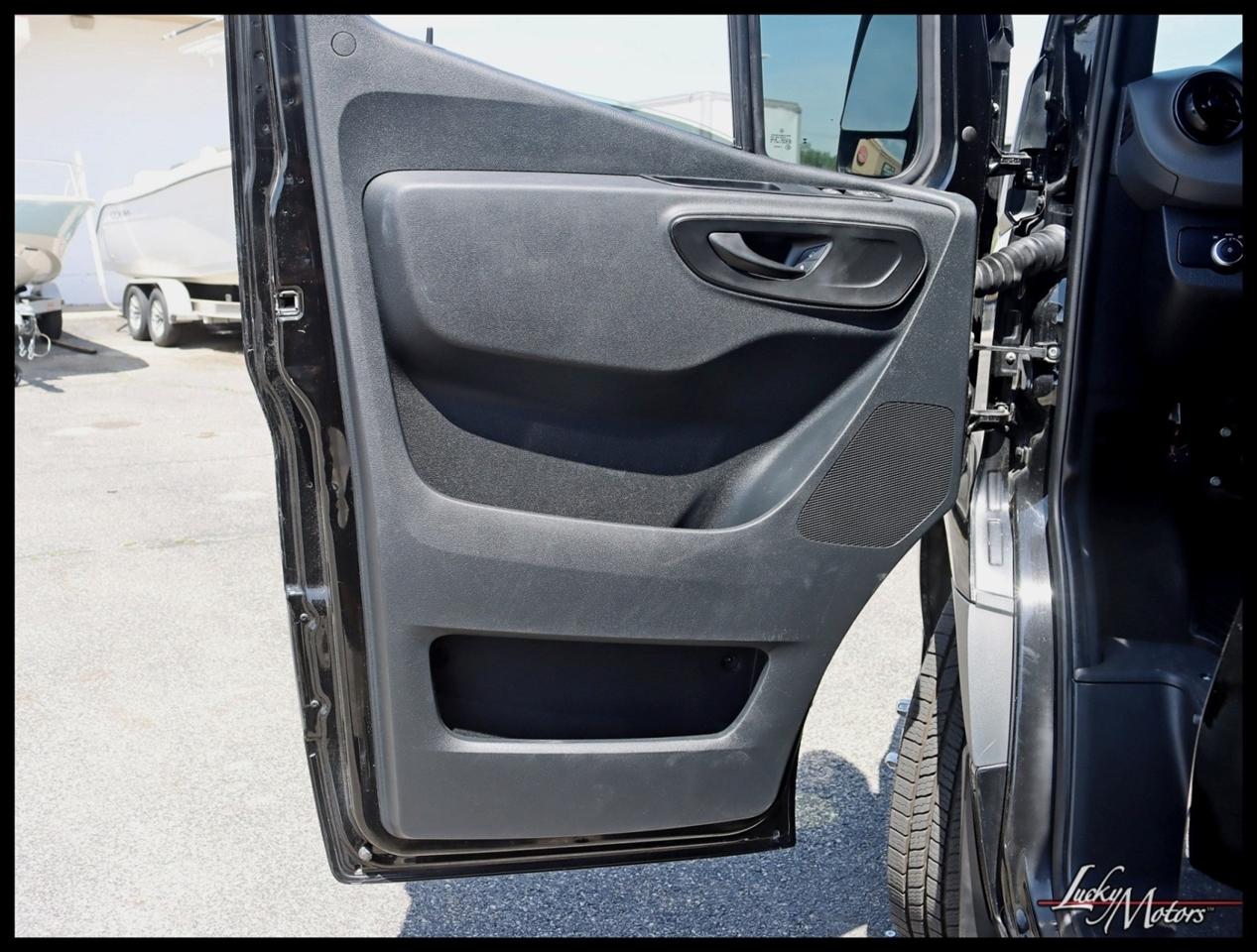 Mercedes-Benz Sprinter 3500 XD 170-in. WB 2020