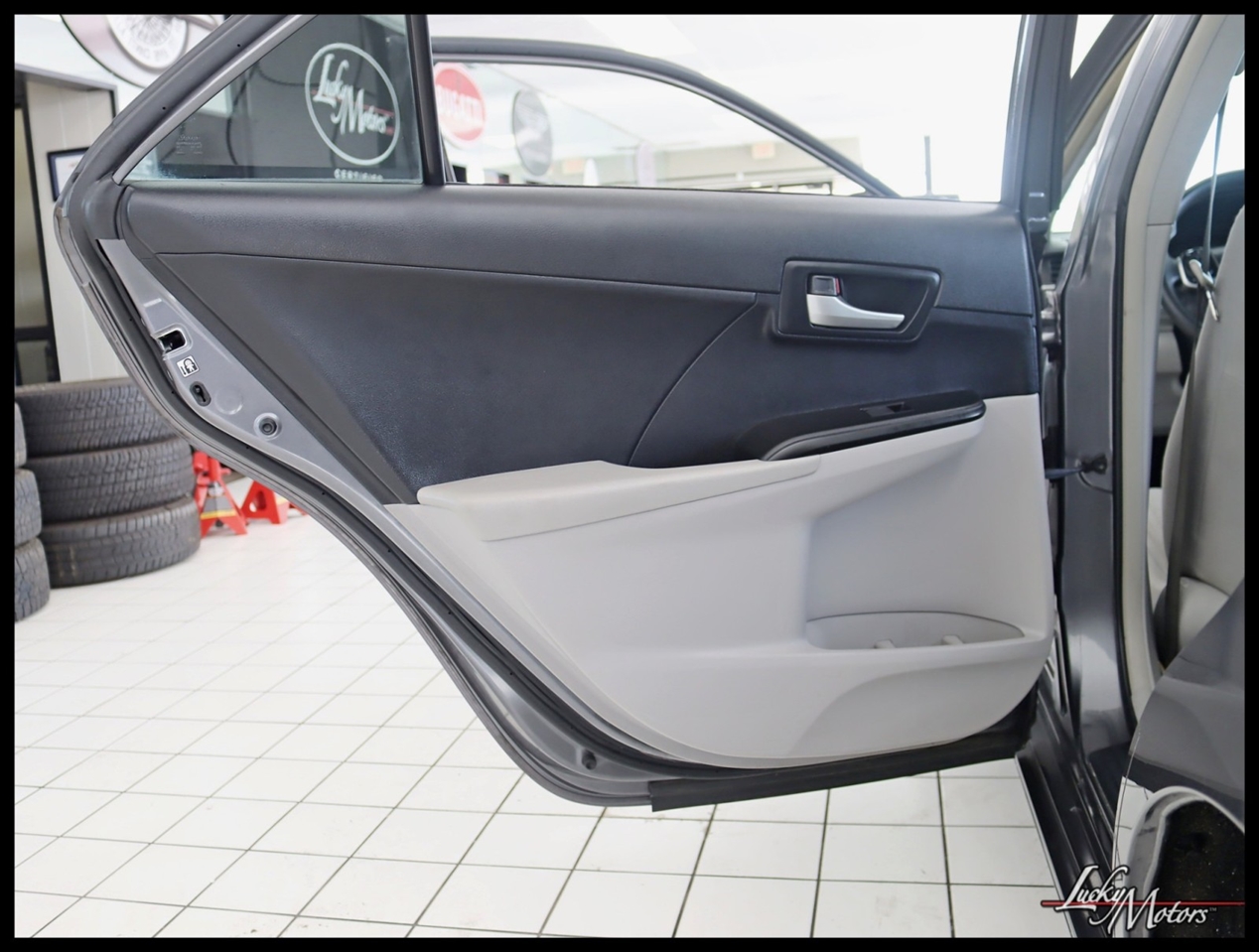 Toyota Camry LE 2014