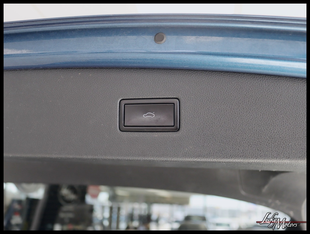 Volkswagen Tiguan SEL 4Motion AWD 2018