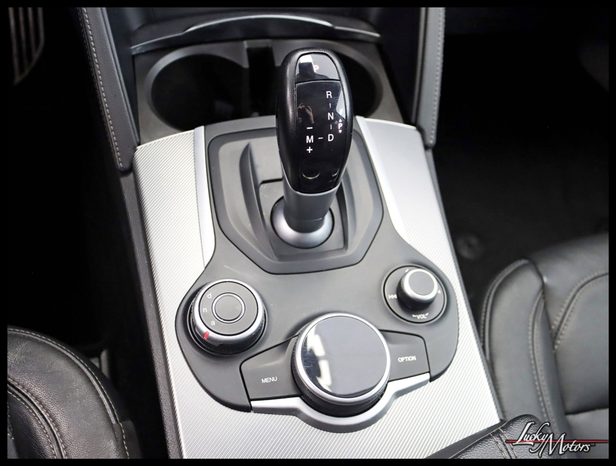 Alfa Romeo Stelvio Sport 2018