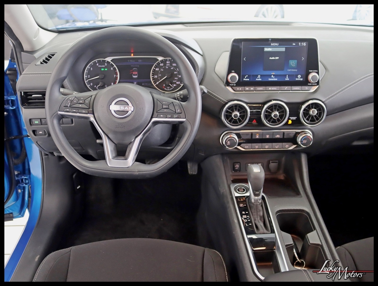 Nissan Sentra SV 2025