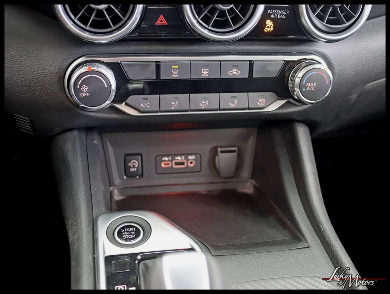 Nissan Sentra SV 2025