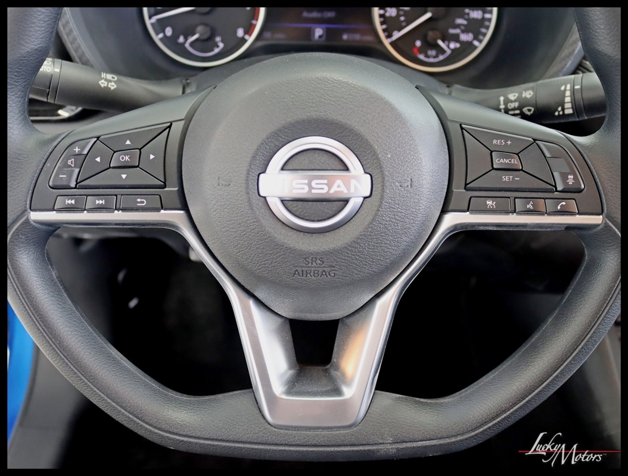 Nissan Sentra SV 2025