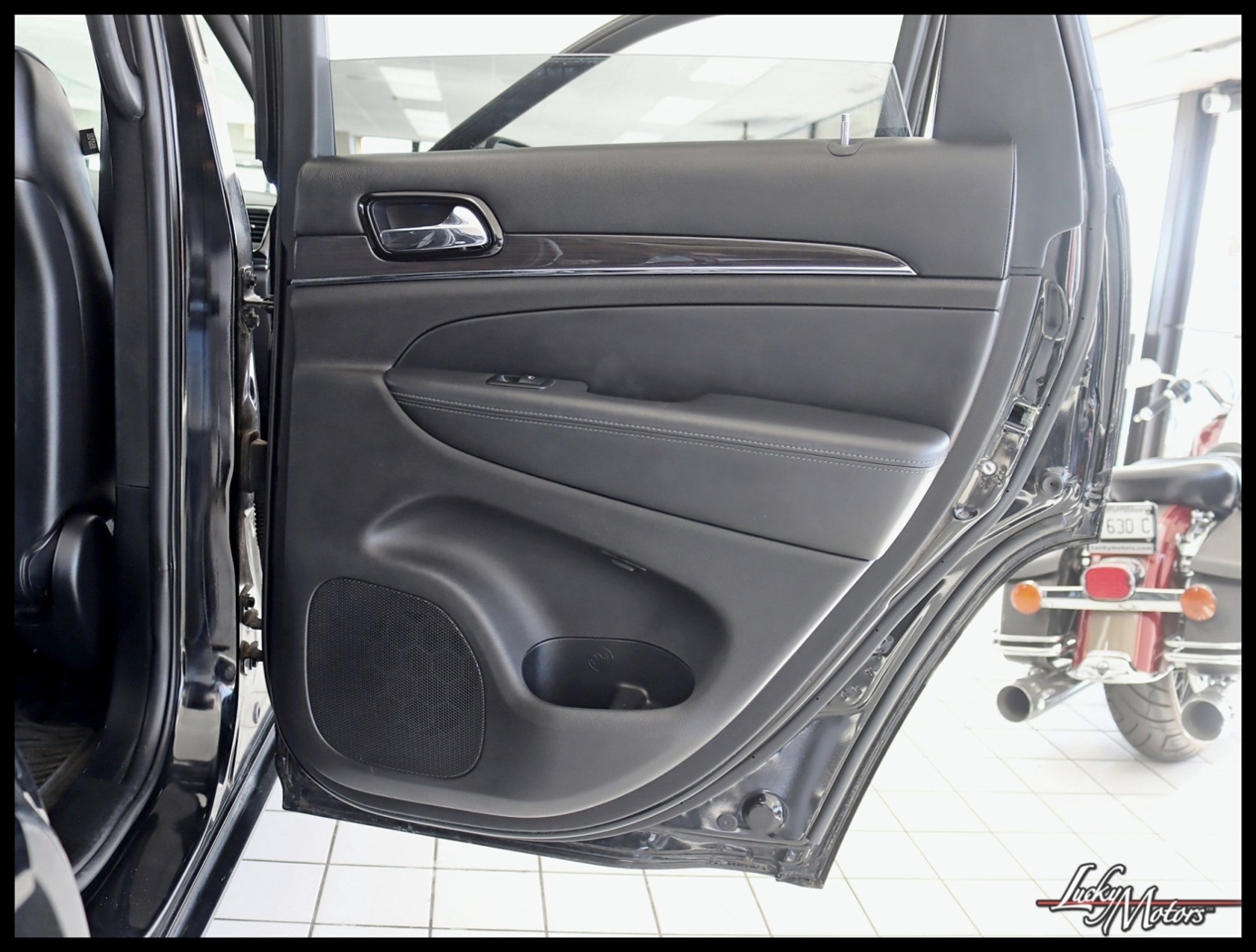 Jeep Grand Cherokee Overland 4WD 2019