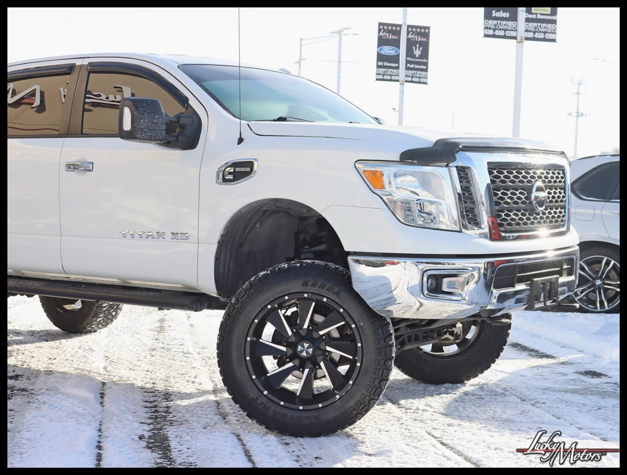 Nissan Titan XD SV 4WD Diesel 2017