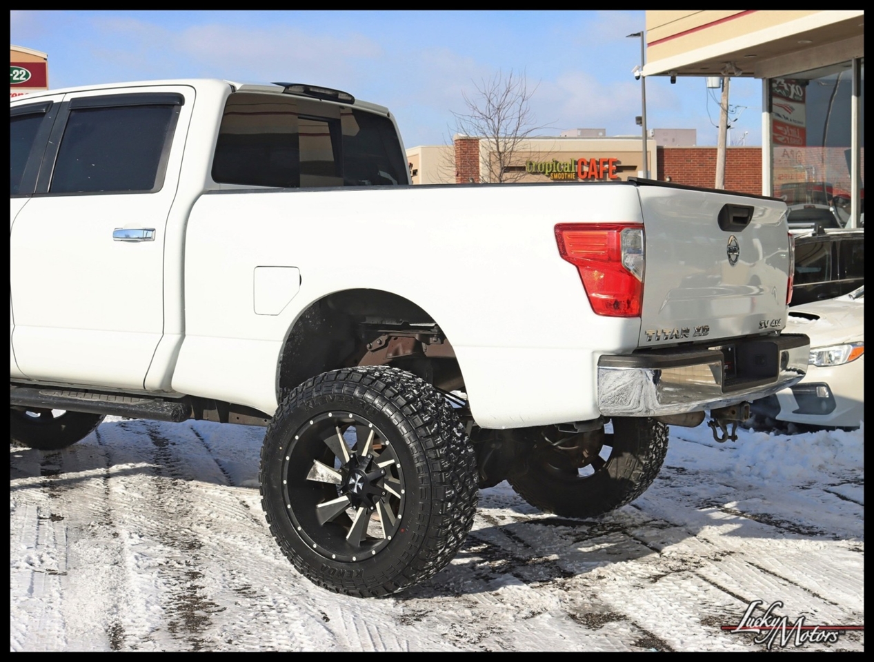 Nissan Titan XD SV 4WD Diesel 2017