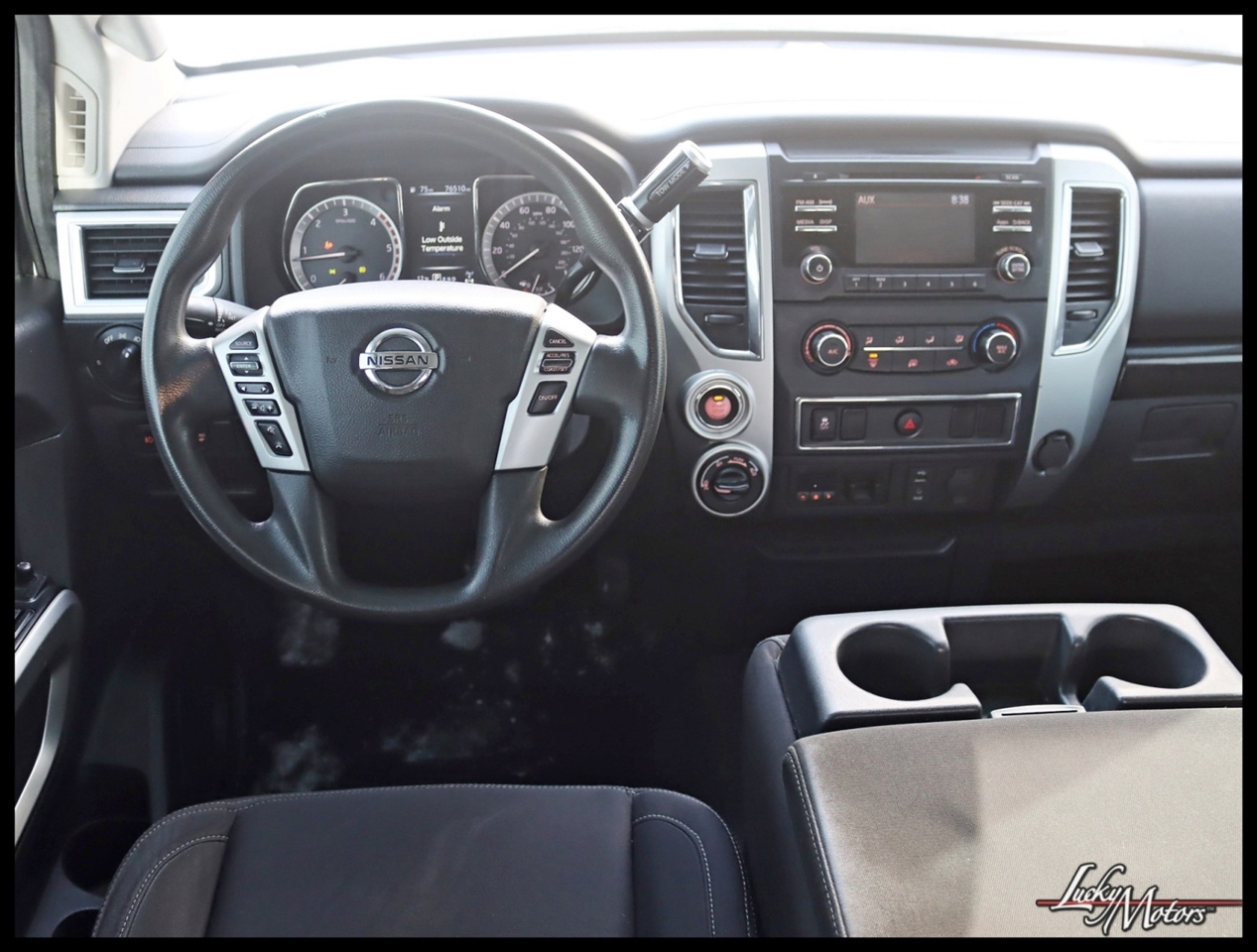 Nissan Titan XD SV 4WD Diesel 2017