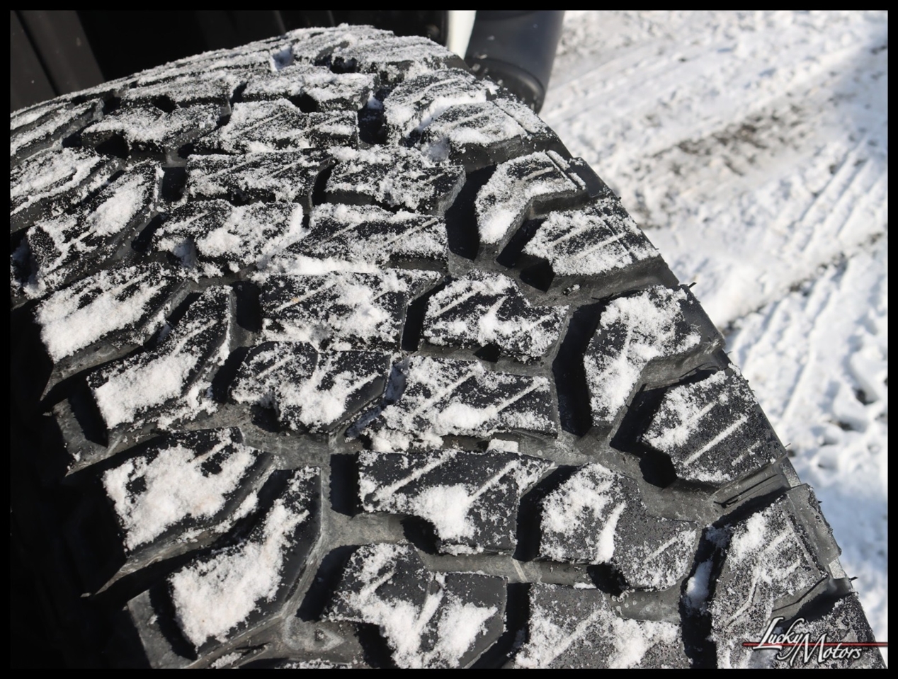 Nissan Titan XD SV 4WD Diesel 2017